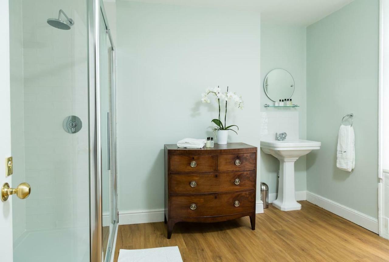 Town House By Myholidaylet Hébergement de vacances
